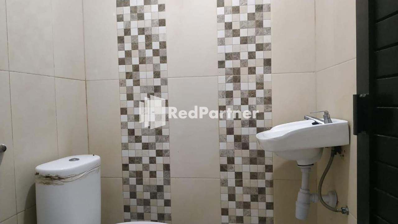 Hotel Samrat Palu RedPartner Exterior foto